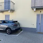Lora 1, Free Private Parking, Self Check In